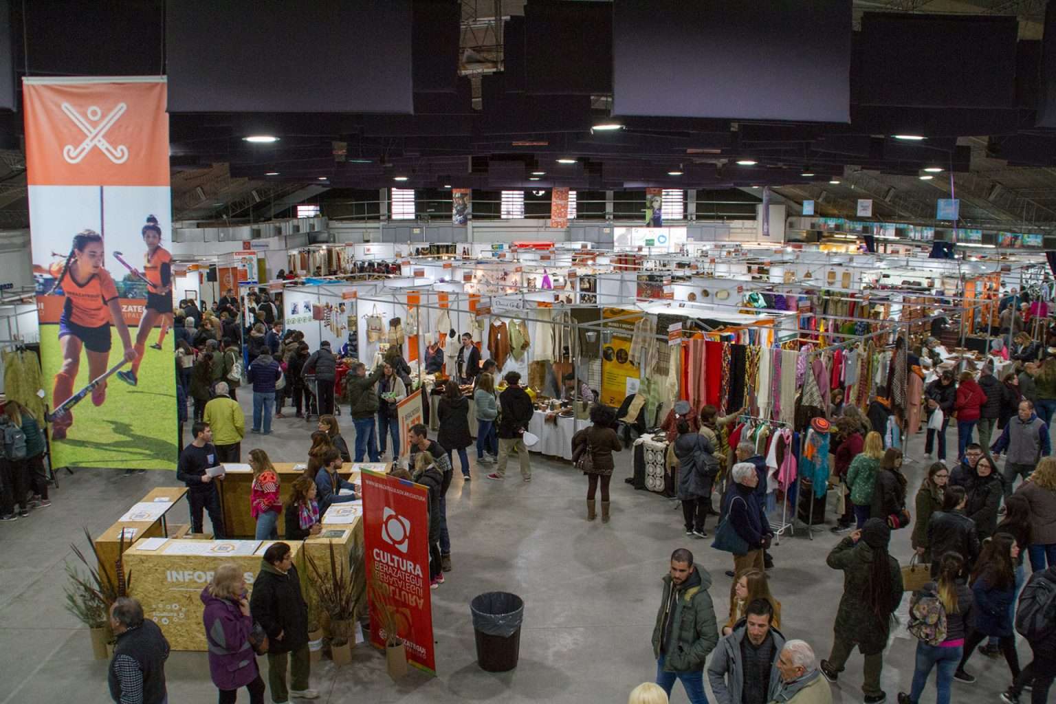 tejedoras-catamarquenas-participaran-de-la-16-feria-nacional-berazategui-artesanias