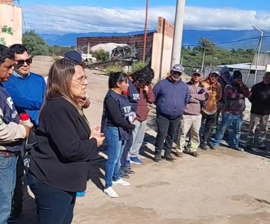 empleados-municipales-de-valle-viejo-reclaman-por-mejoras-salariales