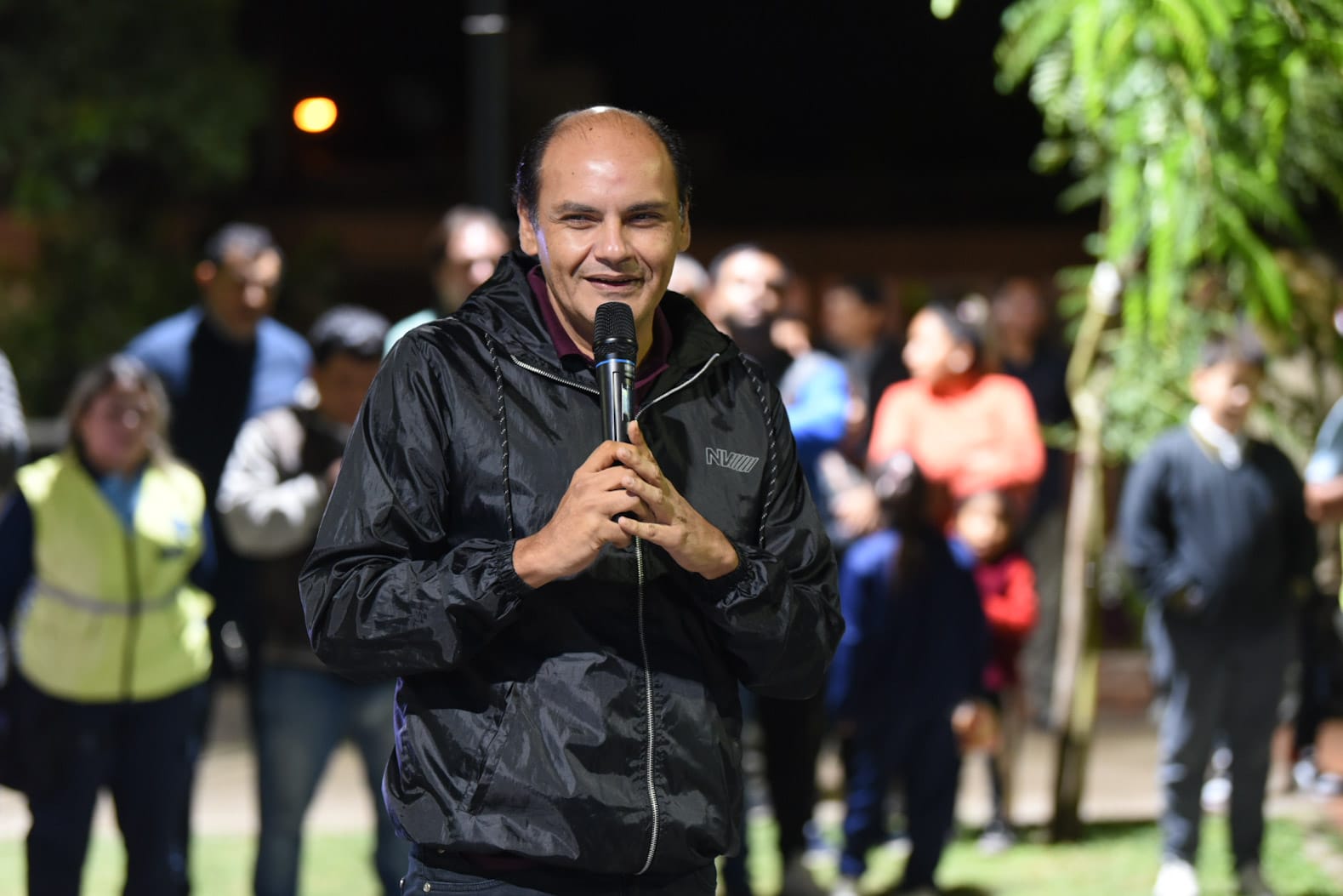 gustavo-saadi-inauguro-las-obras-de-la-plaza-de-la-enfermera-y-de-la-plaza-la-amistad