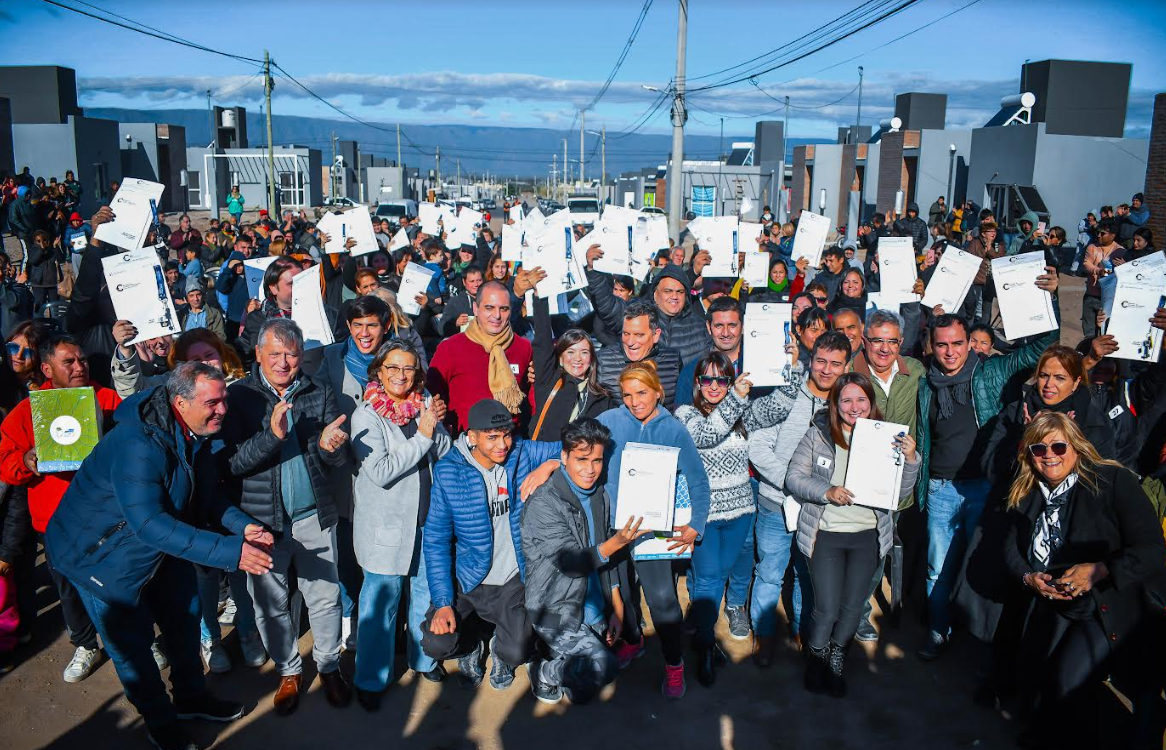 entregaron-69-nuevas-viviendas-en-valle-chico