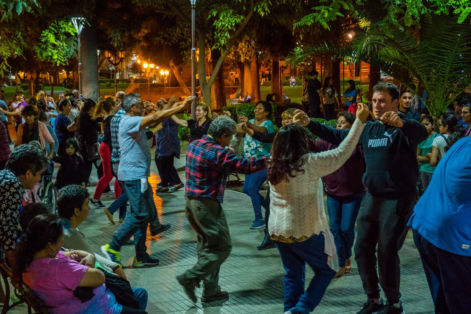 veni-a-bailar-taller-gratuito-de-danzas-en-el-poncho-2023