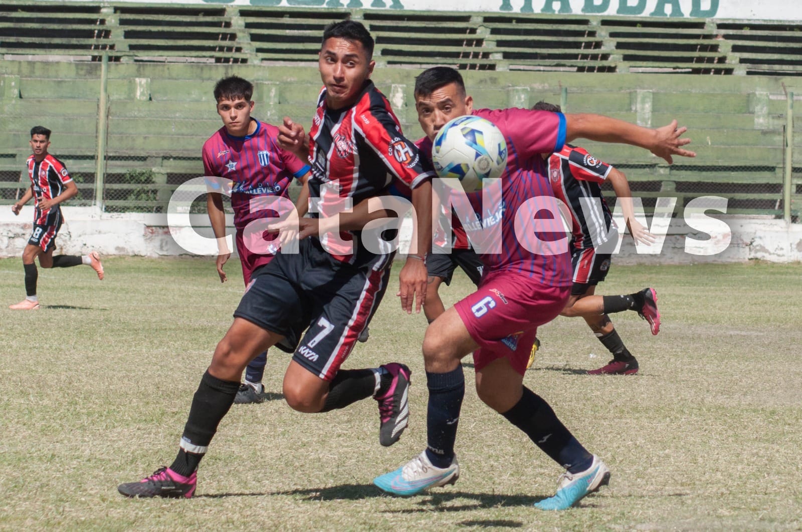 el-decano-igualo-con-chaca-y-quedo-como-unico-lider-de-su-zona