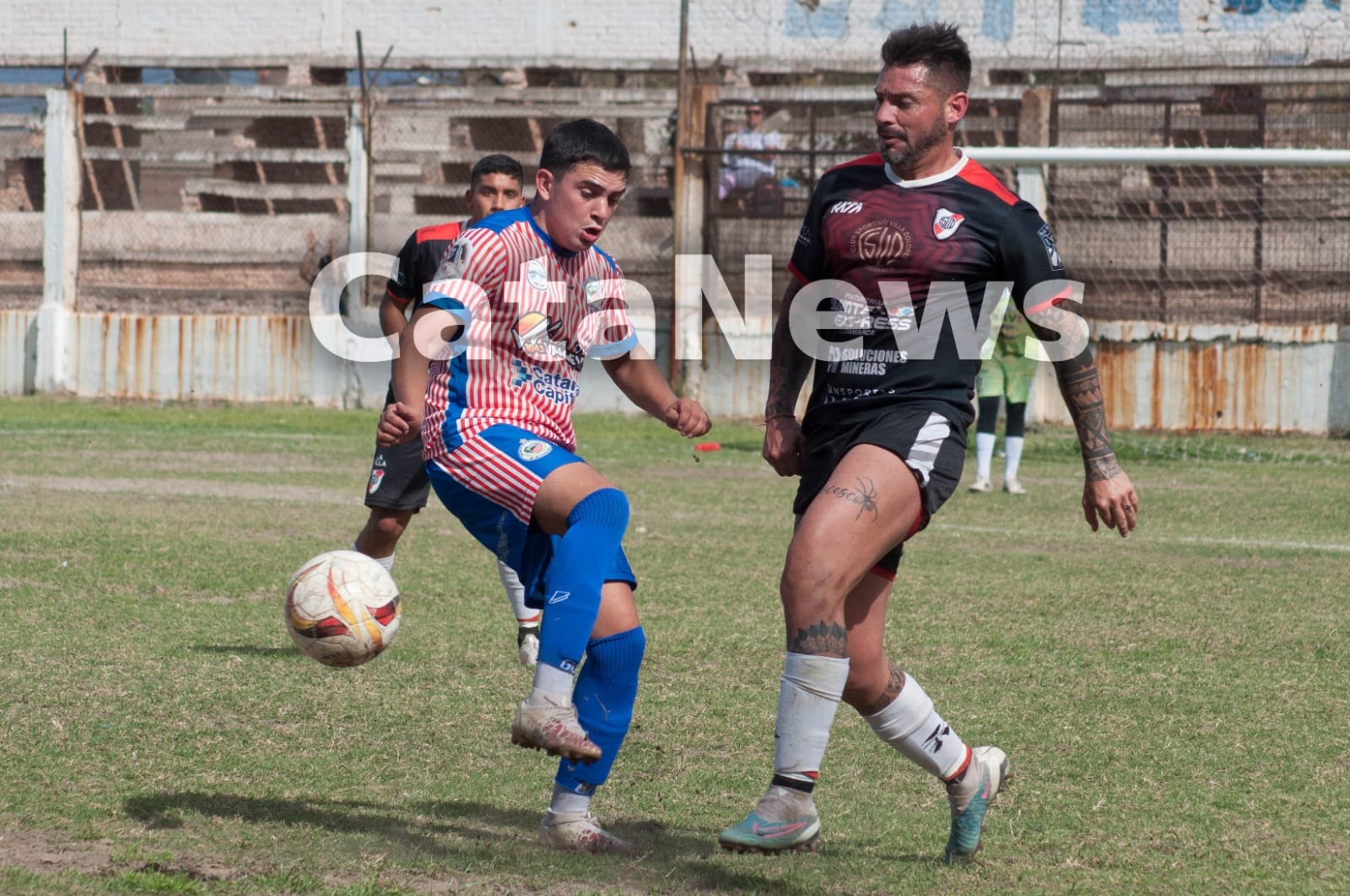 el-autentico-quedo-mas-cerca-de-la-permanencia-y-villa-dolores-se-despidio-del-titulo