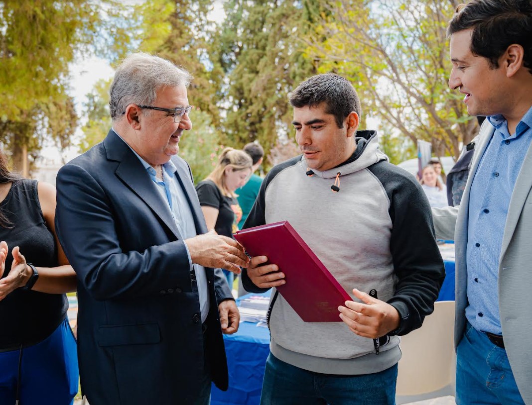 el-gobernador-recorrio-el-catamarca-con-vos-en-tinogasta