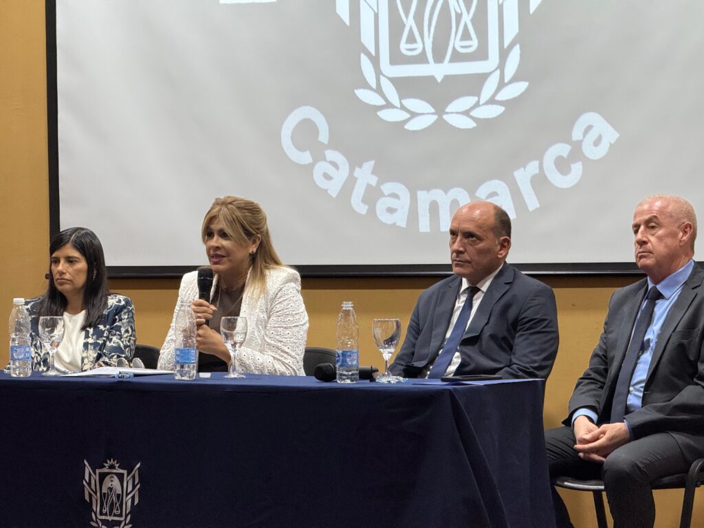 catamarca-la-primera-provincia-en-ensenar-juicio-por-jurados-en-las-escuelas