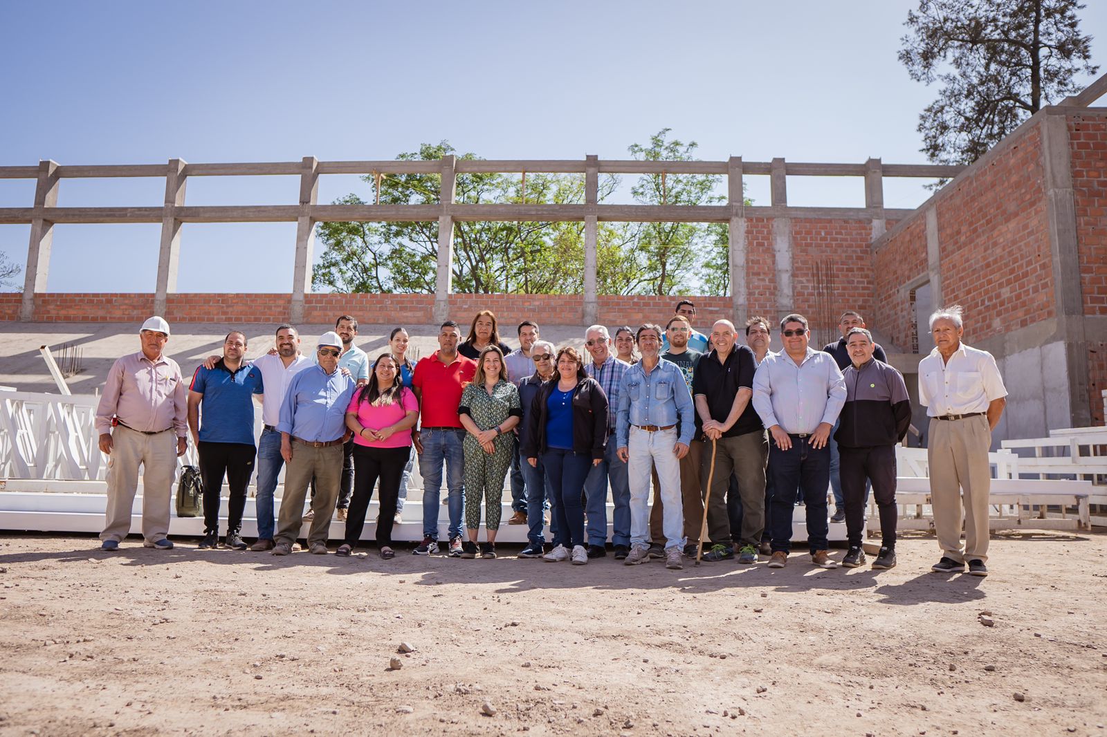 avanza-la-obra-del-polideportivo-de-valle-viejo