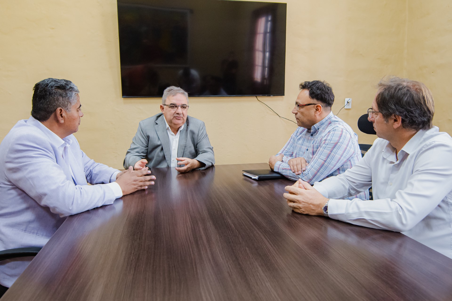 yapura-y-rios-coordinan-transicion-municipal-en-la-ciudad-de-belen