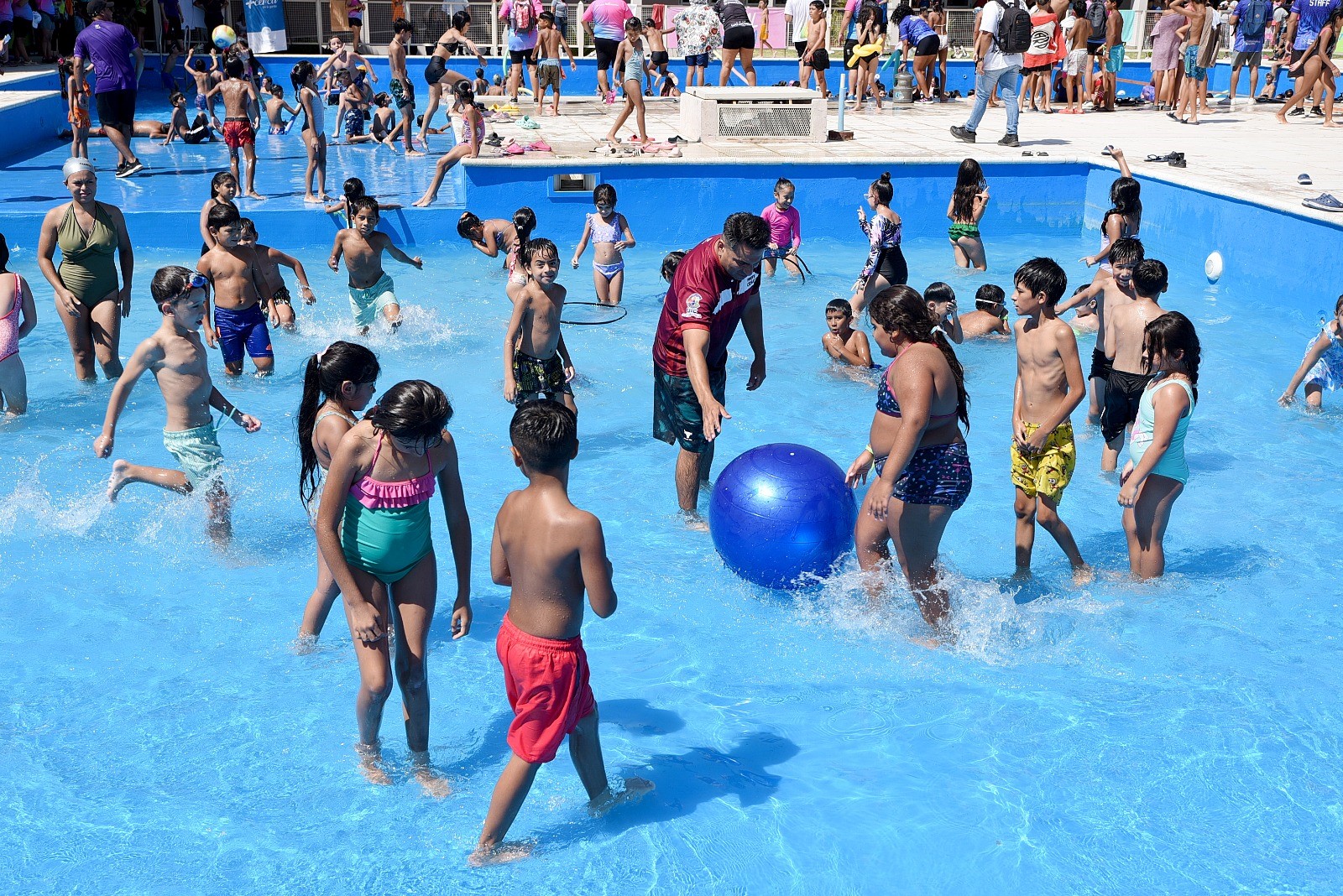colorido-cierre-de-las-colonias-de-verano-2024