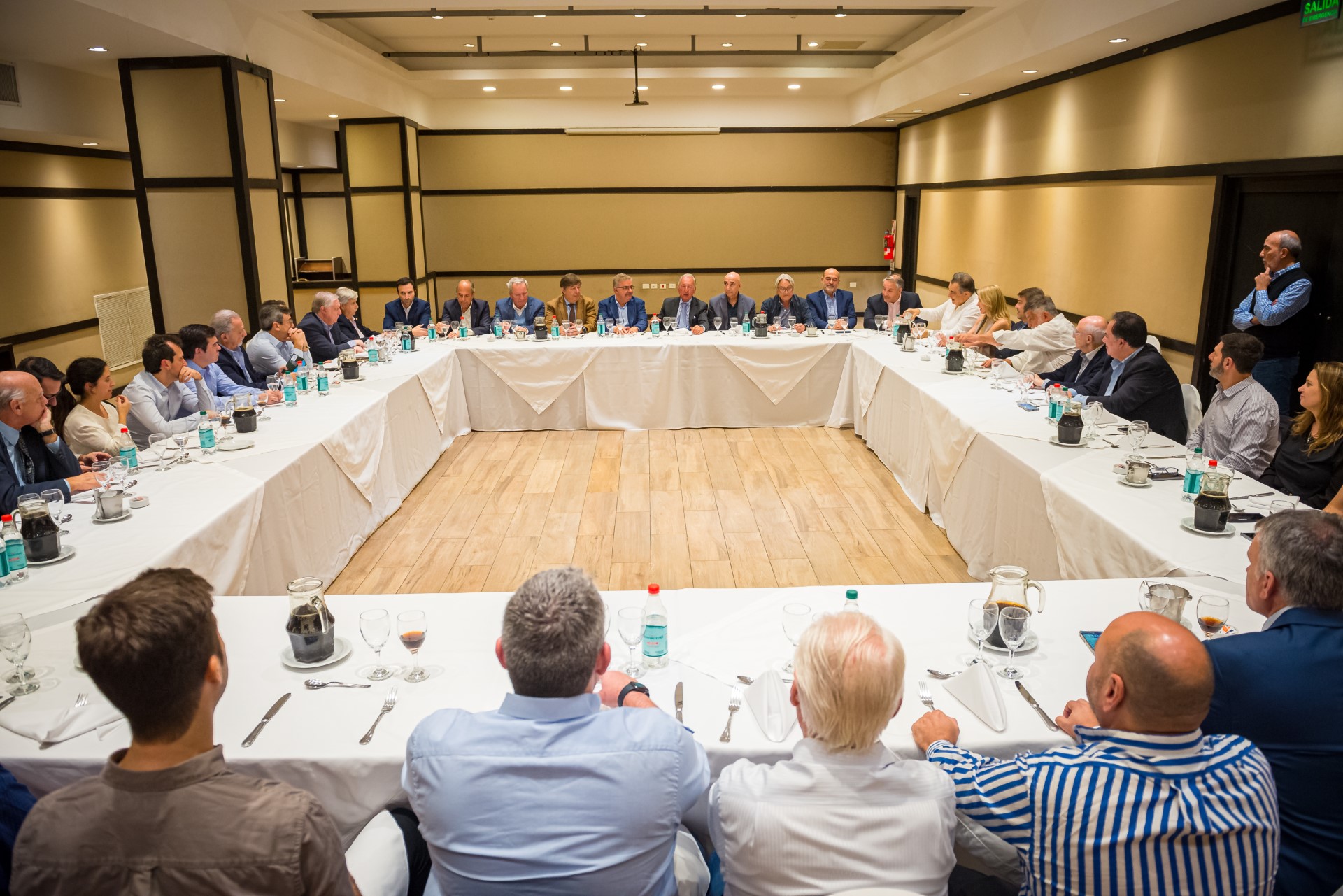 cumbre-del-empresariado-industrial-nacional-en-catamarca