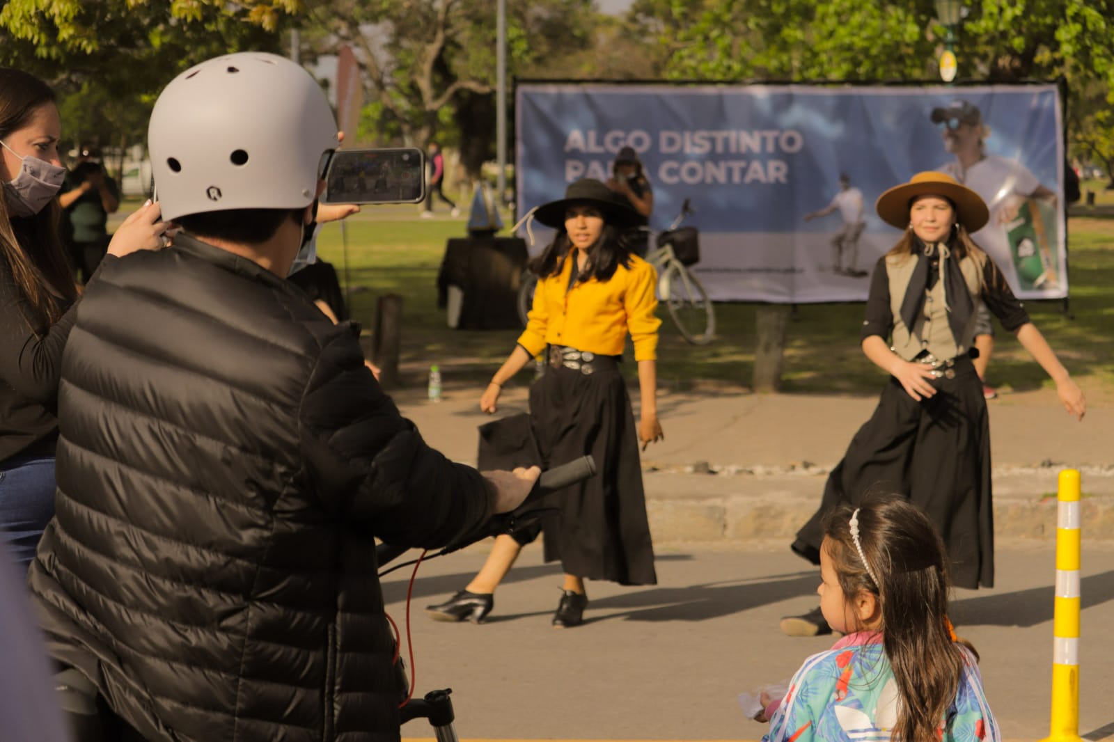 colores-danzas-y-sabores-catamarquenos-en-buenos-aires-celebra-catamarca