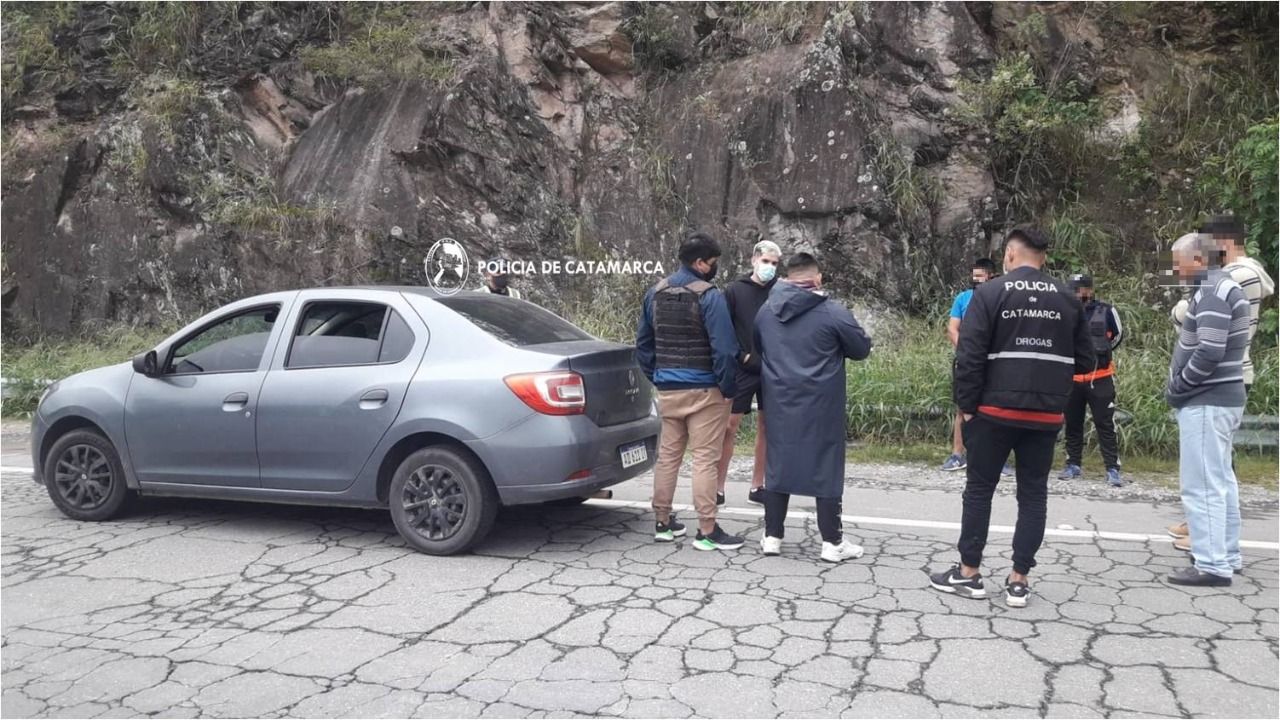 secuestran-cocaina-dinero-y-celulares-en-un-puesto-de-control