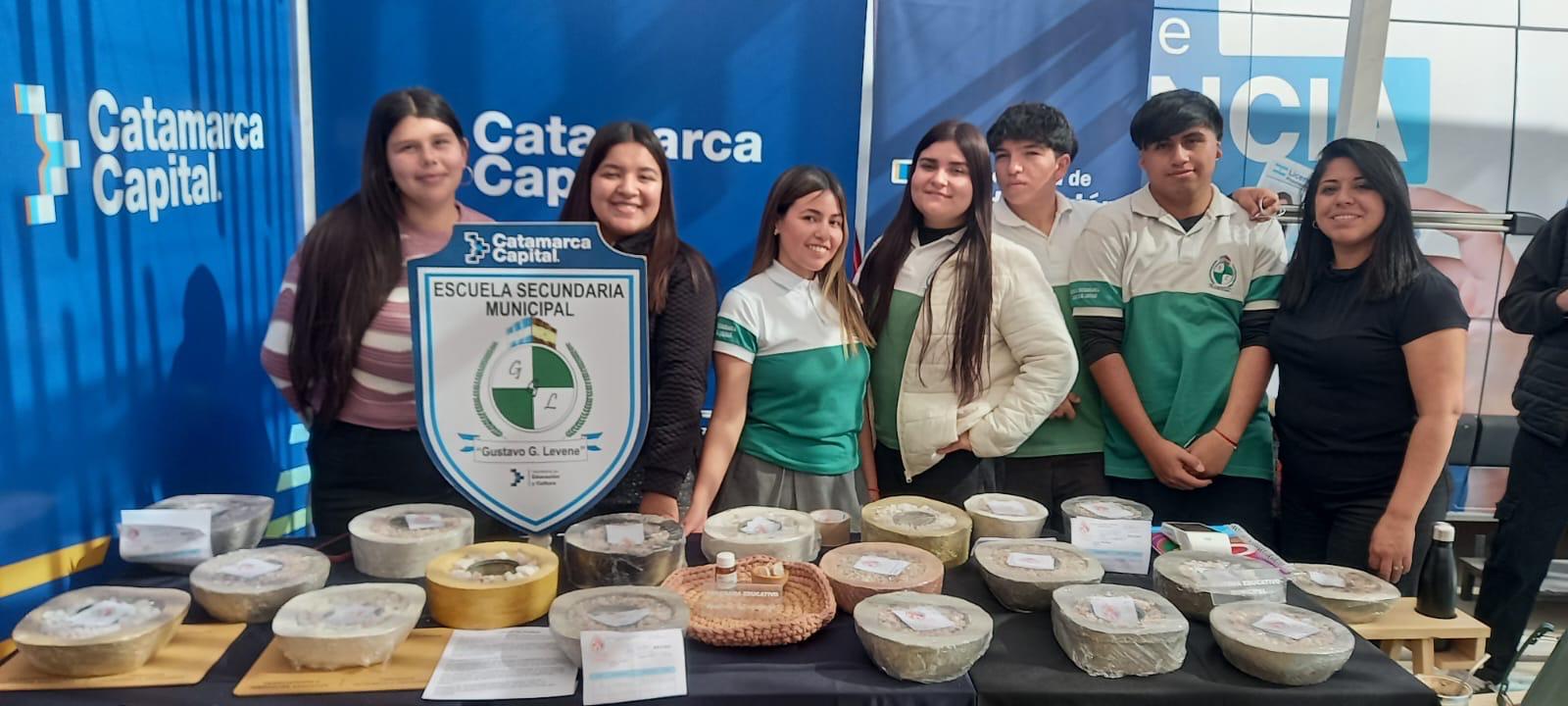 llama-eterna-proyecto-sustentable-de-estudiantes-entre-los-seis-mejores-del-pais
