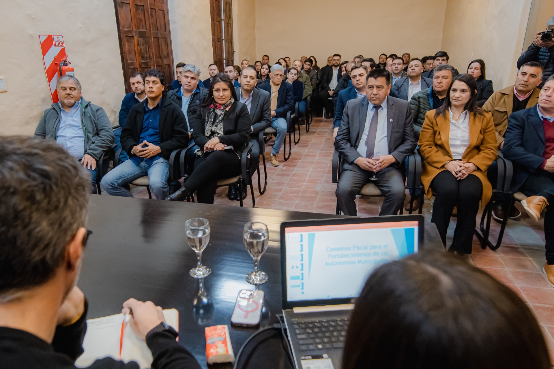 la-provincia-condona-parte-del-prestamo-a-municipios-para-pago-del-sac-y-les-da-aire-financiero
