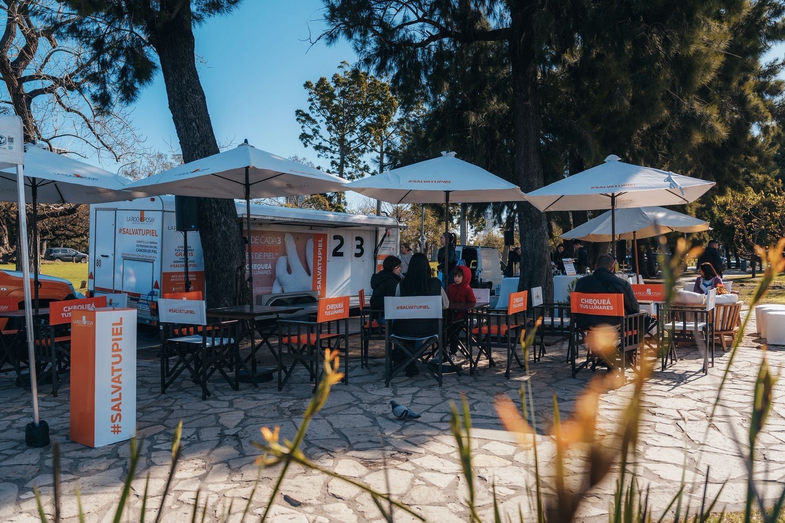 exitosa-campana-salvatupiel-278-chequeos-gratuitos-y-32-derivaciones-en-la-capital