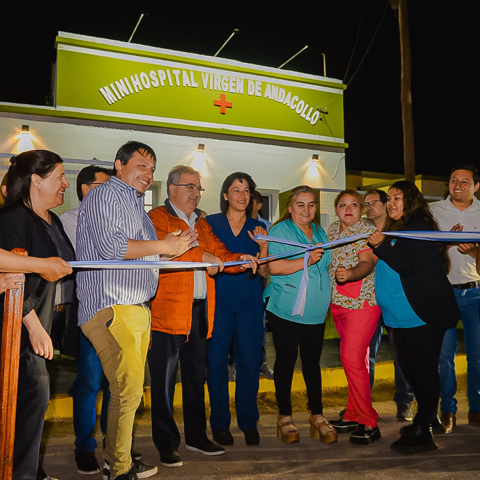 se-inauguro-la-remodelacion-del-minihospital-de-el-puesto