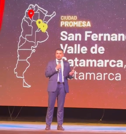 doble-distincion-para-la-capital-en-la-noche-de-los-intendentes