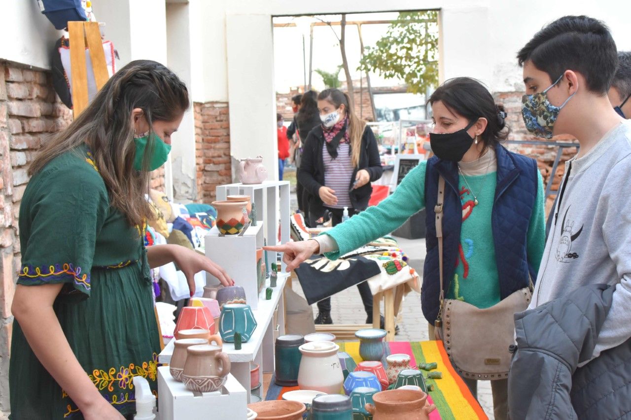 fin-de-semana-con-feria-de-diseno-en-la-casa-de-la-cultura