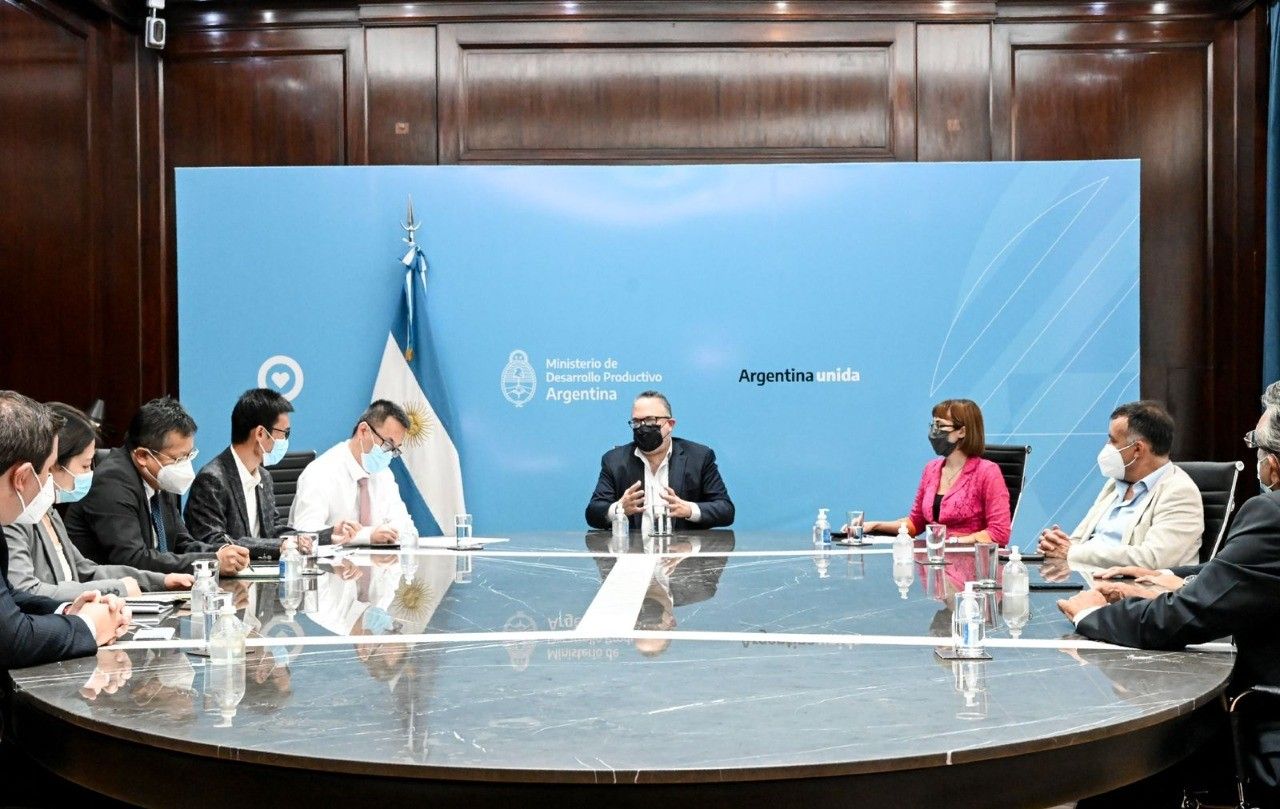 la-minera-zijin-invertira-380-millones-de-dolares-para-producir-litio-en-catamarca