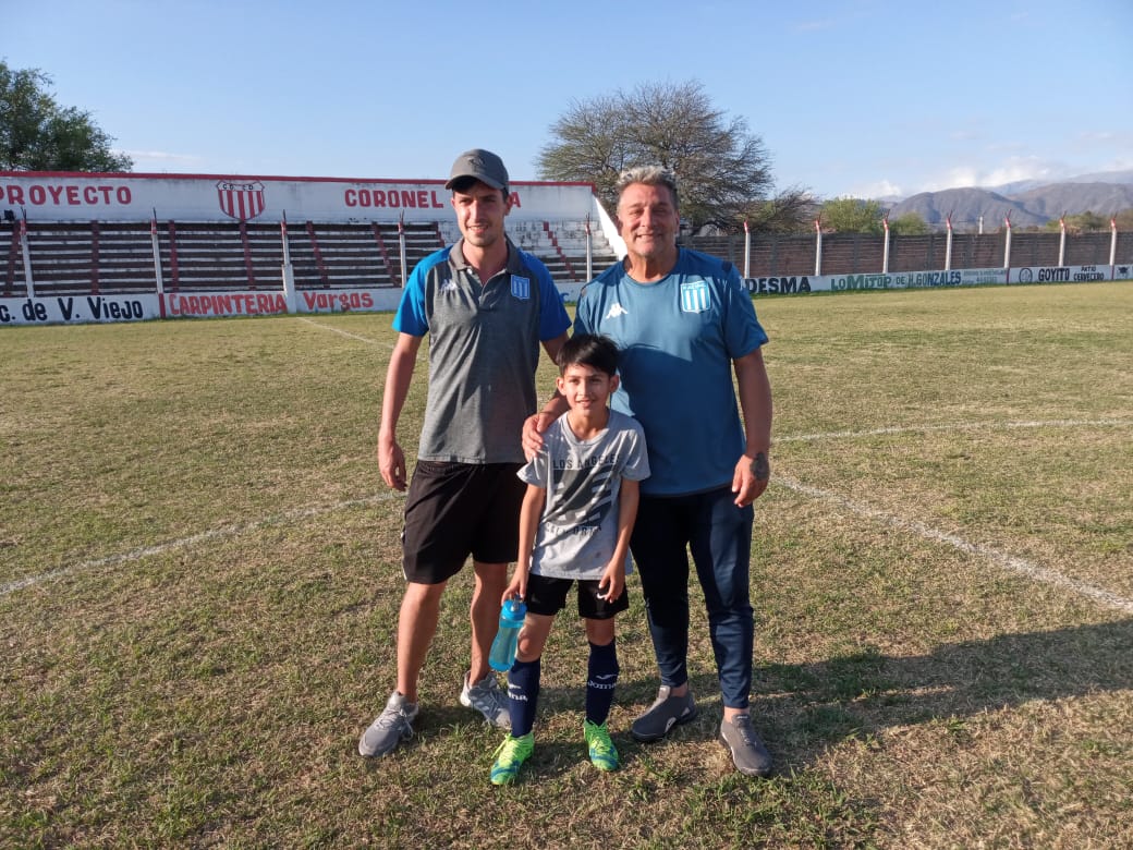 cinco-chicos-catamarquenos-viajan-en-busca-del-sueno-de-incorporarse-al-racing-club-de-avellaneda