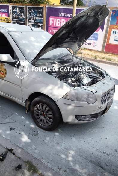un-taxi-se-prendio-fuego