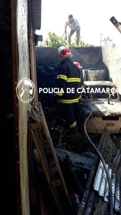 se-incendio-un-taller-en-avenida-gueemes