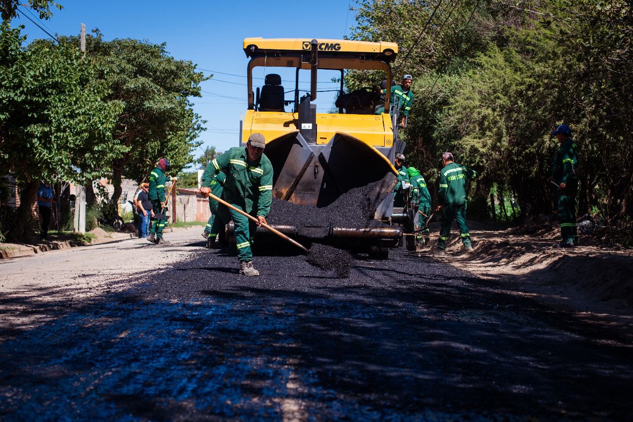 el-municipio-de-valle-viejo-avanza-con-el-plan-asfaltado-en-el-departamento