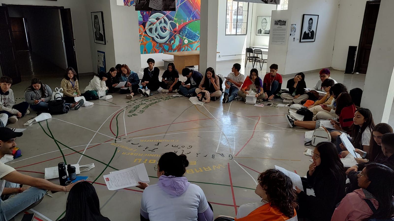 construyendo-mi-futuro-una-encuesta-para-escuchar-a-los-jovenes