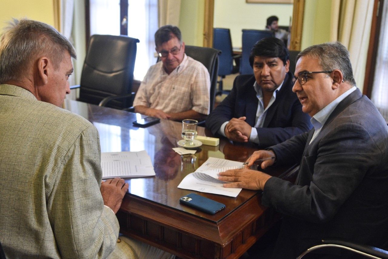 quedo-desierta-la-licitacion-de-ruta-43