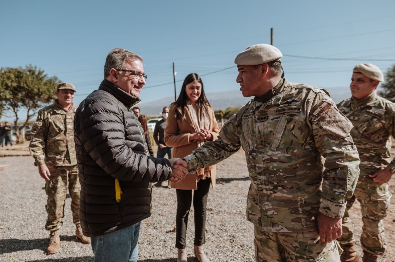 el-gobierno-provincial-inicia-con-la-construccion-del-cuartel-del-ejercito-argentino