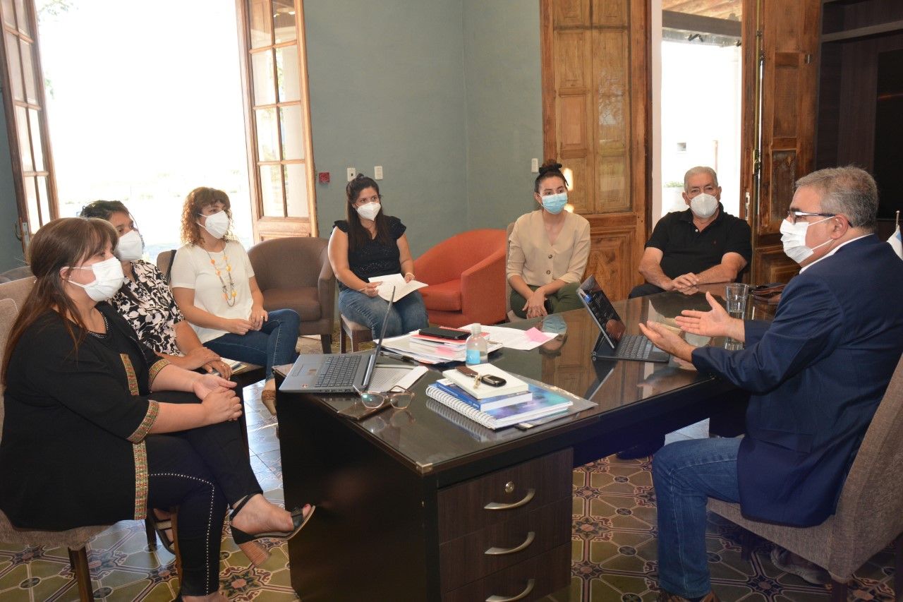 avanzan-en-la-incorporacion-de-trabajadores-de-salud-a-planta-permanente