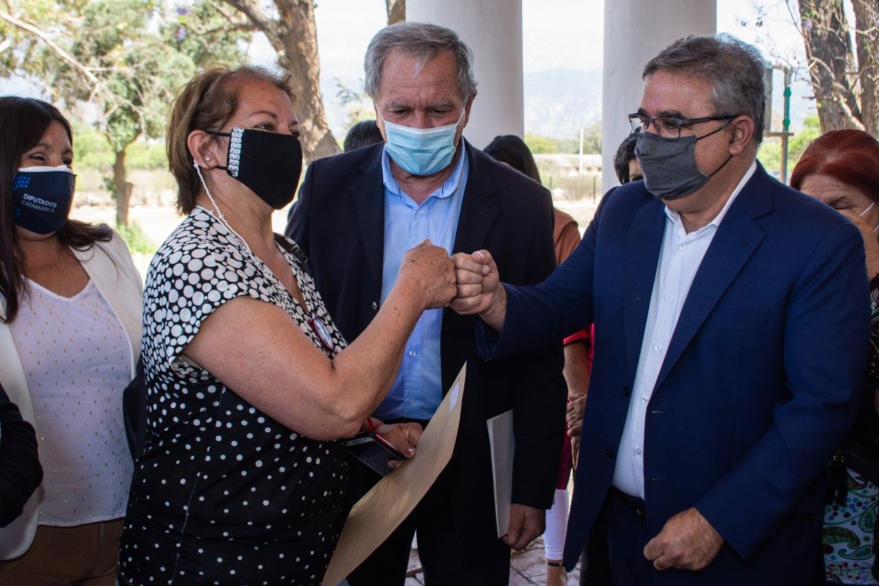entregaron-jubilaciones-del-programa-reconocimiento-de-aportes-por-tareas-de-cuidado-a-mujeres-del-interior