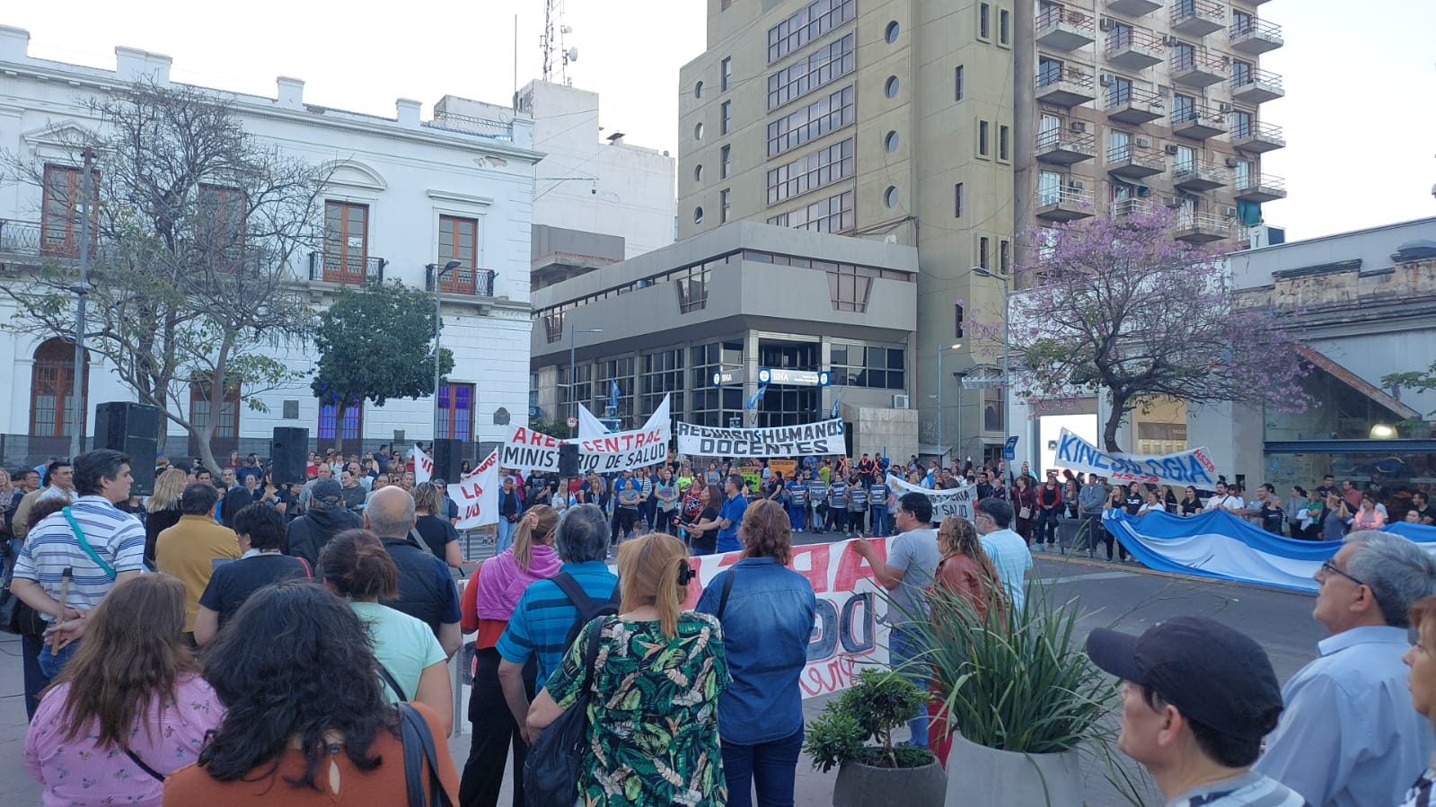 afirman-que-los-empleados-publicos-ya-perdieron-el-35-de-su-poder-adquisitivo-en-lo-que-va-del-ano