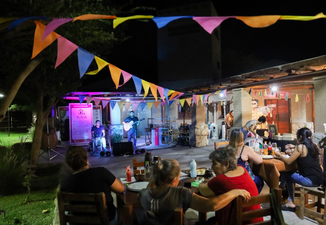 manana-habra-feria-navidena-y-noche-a-puro-folklore