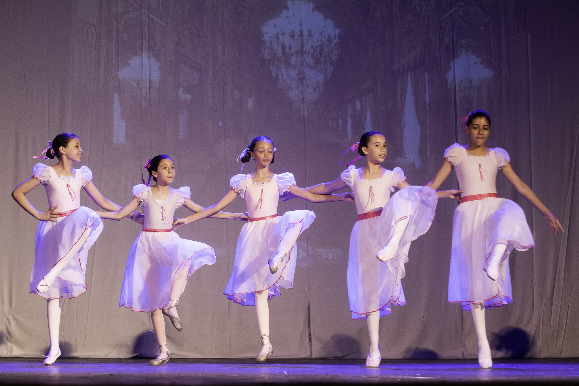 danza-y-teatro-en-el-cierre-de-los-talleres-de-cultura-de-la-provincia