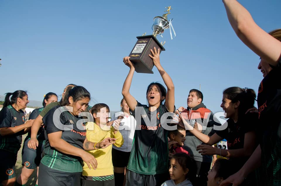 futbol-femenino-los-surenos-campeon-de-las-chacras
