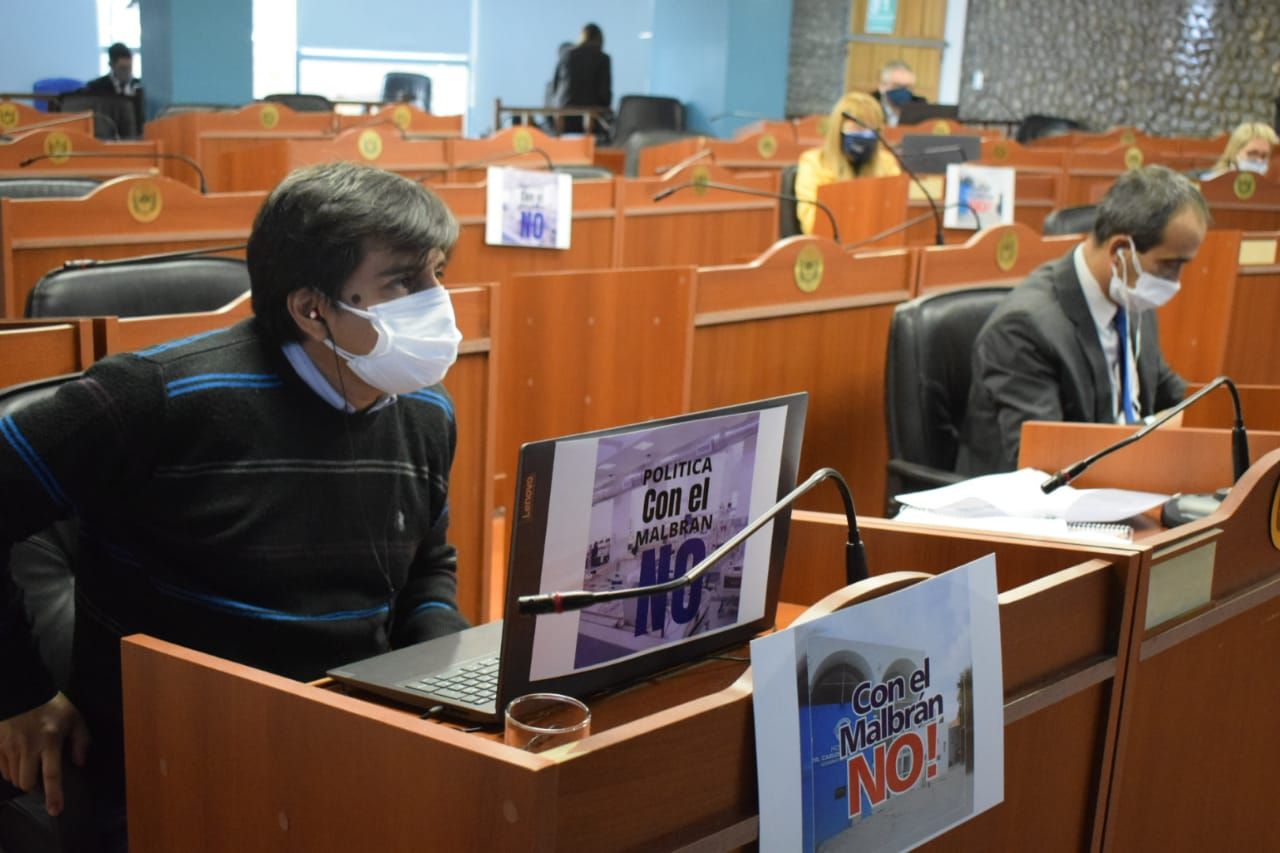 el-diputado-murua-salio-al-cruce-de-la-oposicion