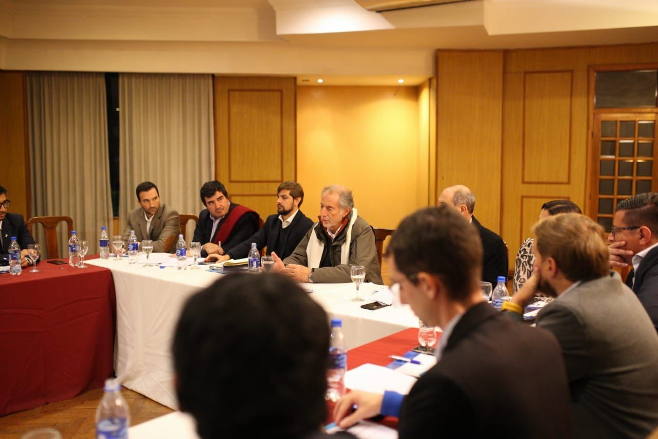 industriales-y-ministros-del-norte-grande-se-reunieron-en-tucuman