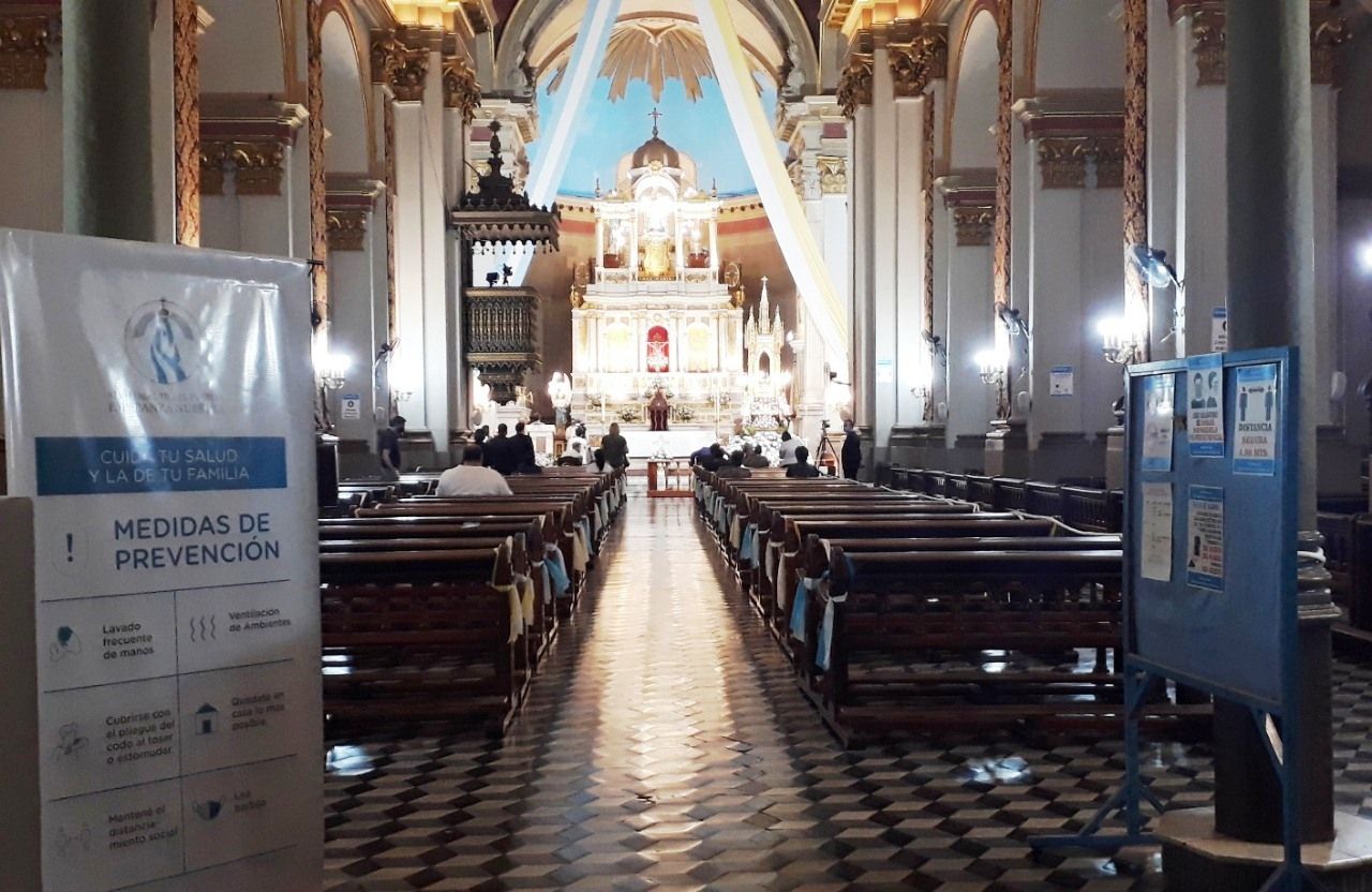 cambian-horario-de-misas-vespertinas-en-la-catedral