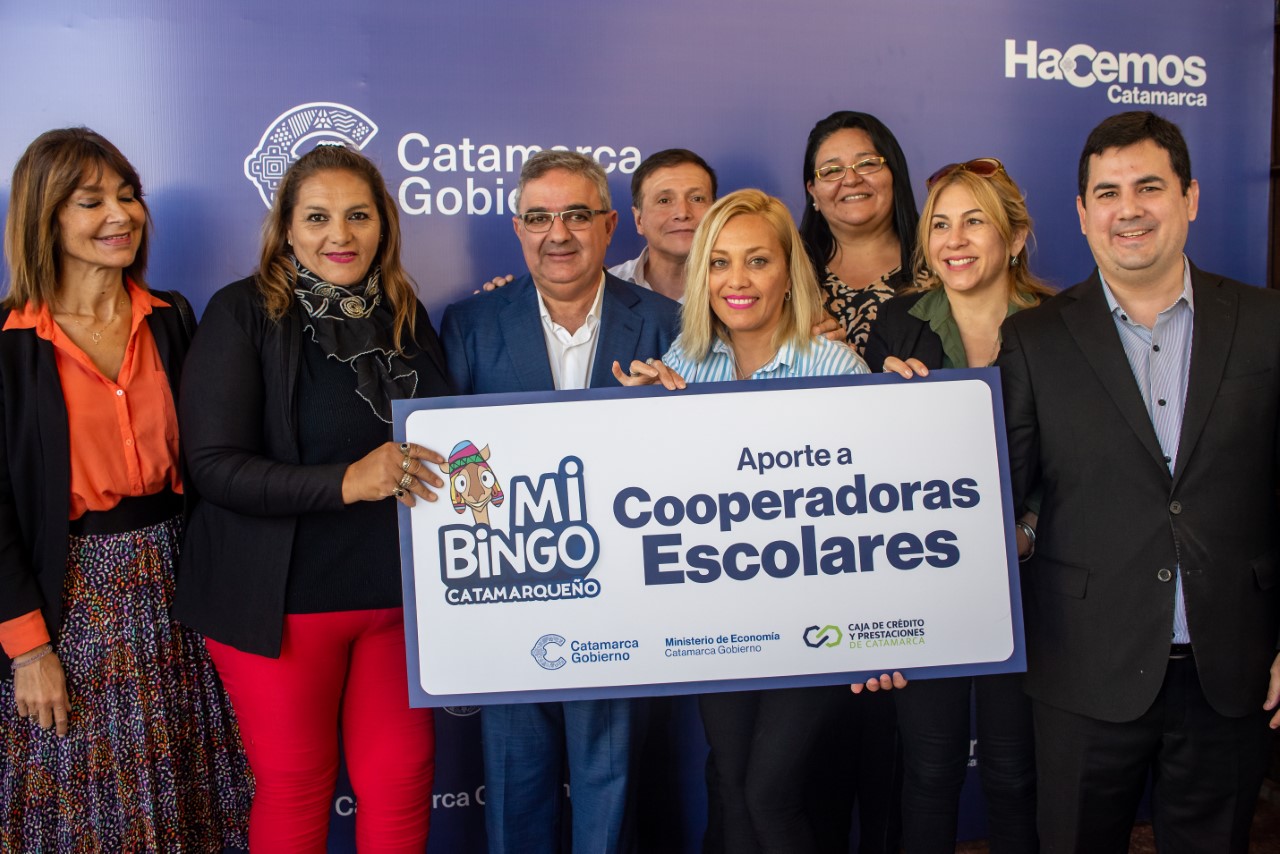 cooperadoras-escolares-recibieron-aportes-de-mi-bingo-catamarqueno