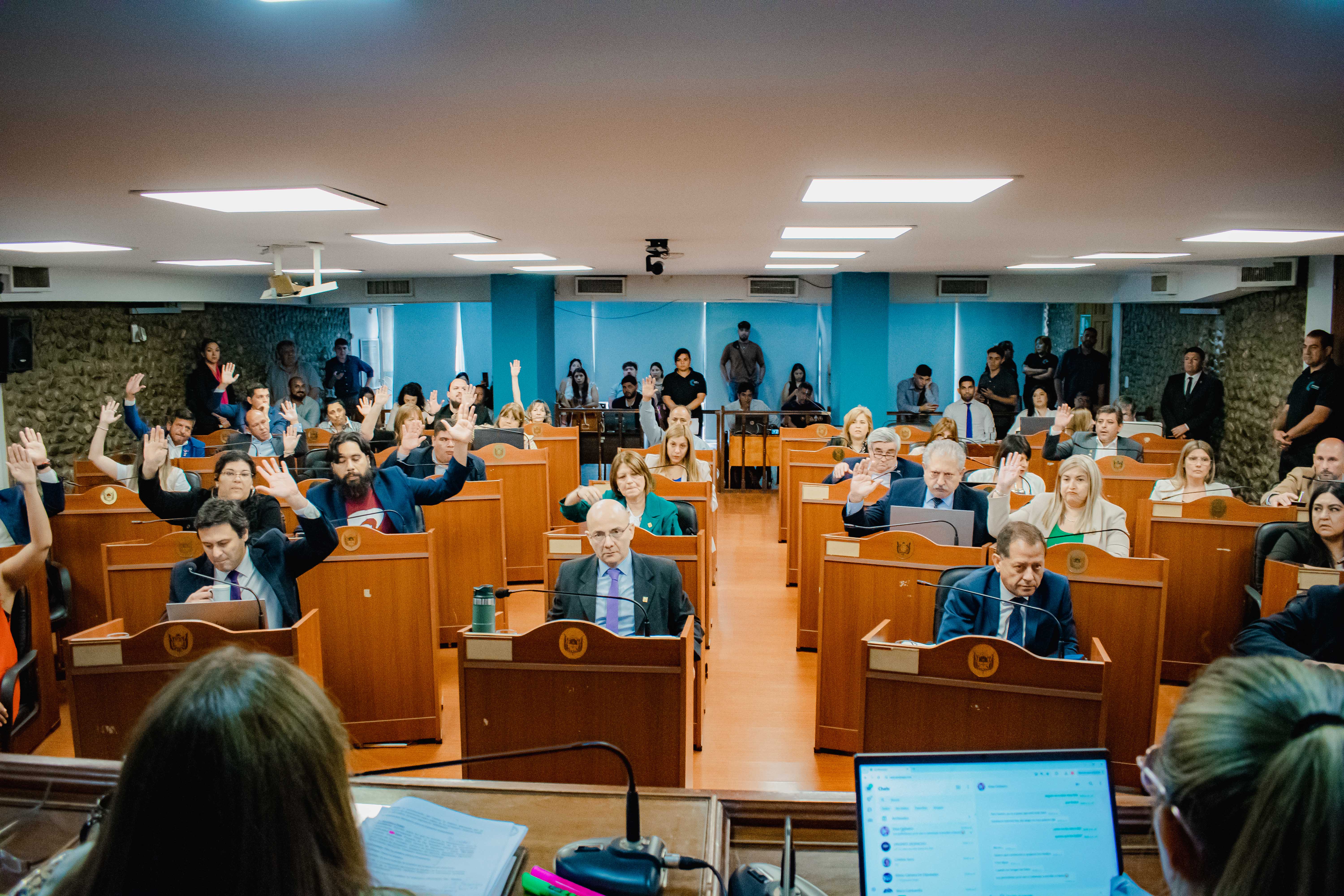 diputados-aprobo-el-presupuesto-2025-y-la-ley-impositiva