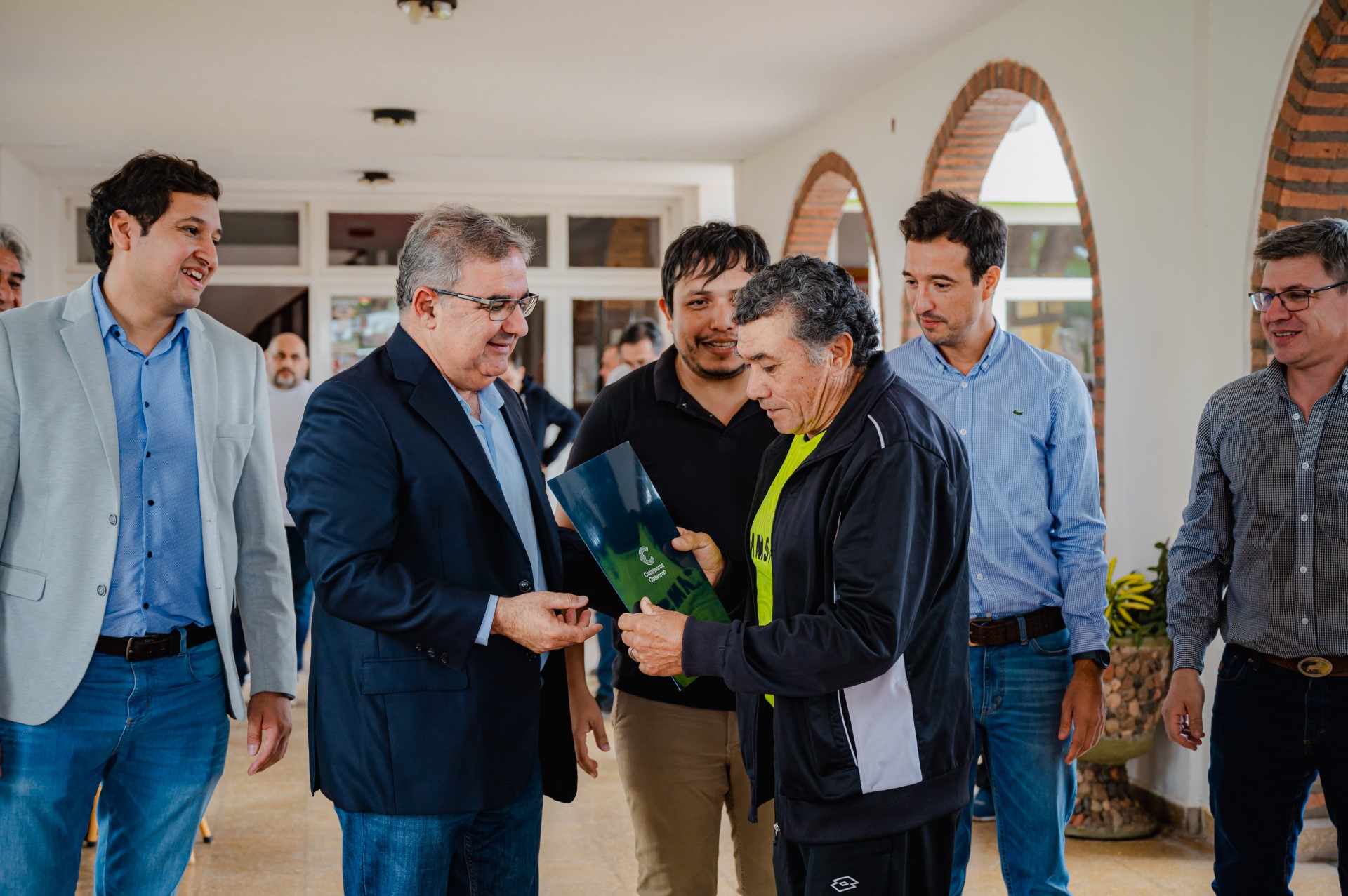 familias-de-tinogasta-y-fiambala-son-las-primeras-beneficiarias-de-la-ley-pierri