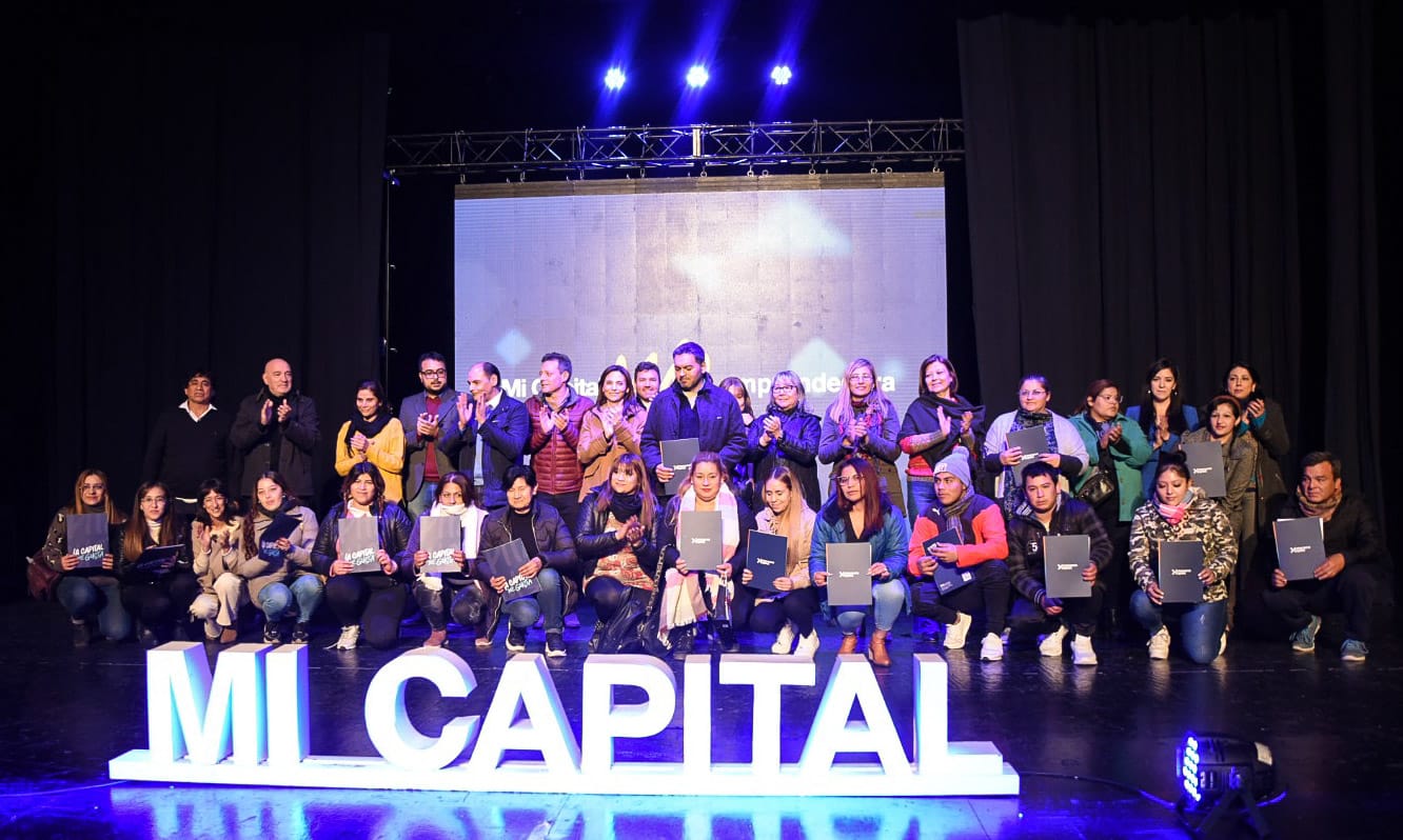 la-escuela-de-emprendedores-abrio-su-edicion-2023-con-mas-de-2500-inscriptos