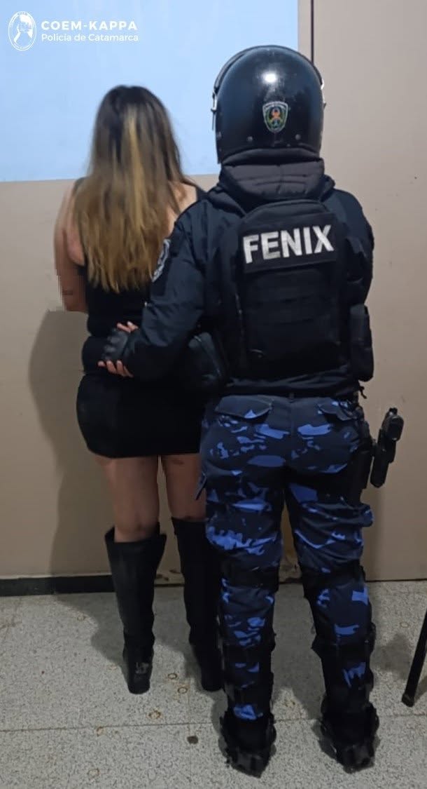 aprehendieron-a-una-mujer-acusada-de-agredir-a-un-policia-durante-un-procedimiento-en-capital