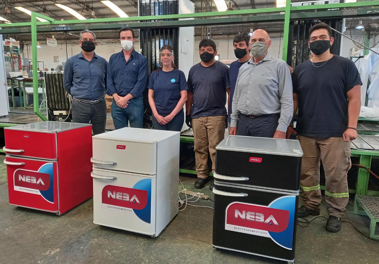 neba-presento-una-nueva-linea-de-heladeras