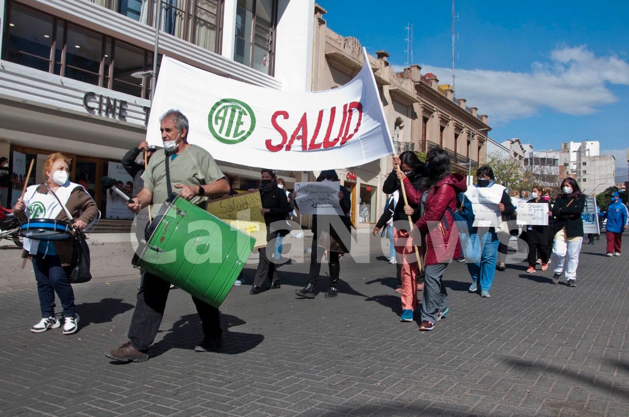 ate-salud-pide-el-pase-a-planta-de-precarizados-y-un-incremento-de-10-000