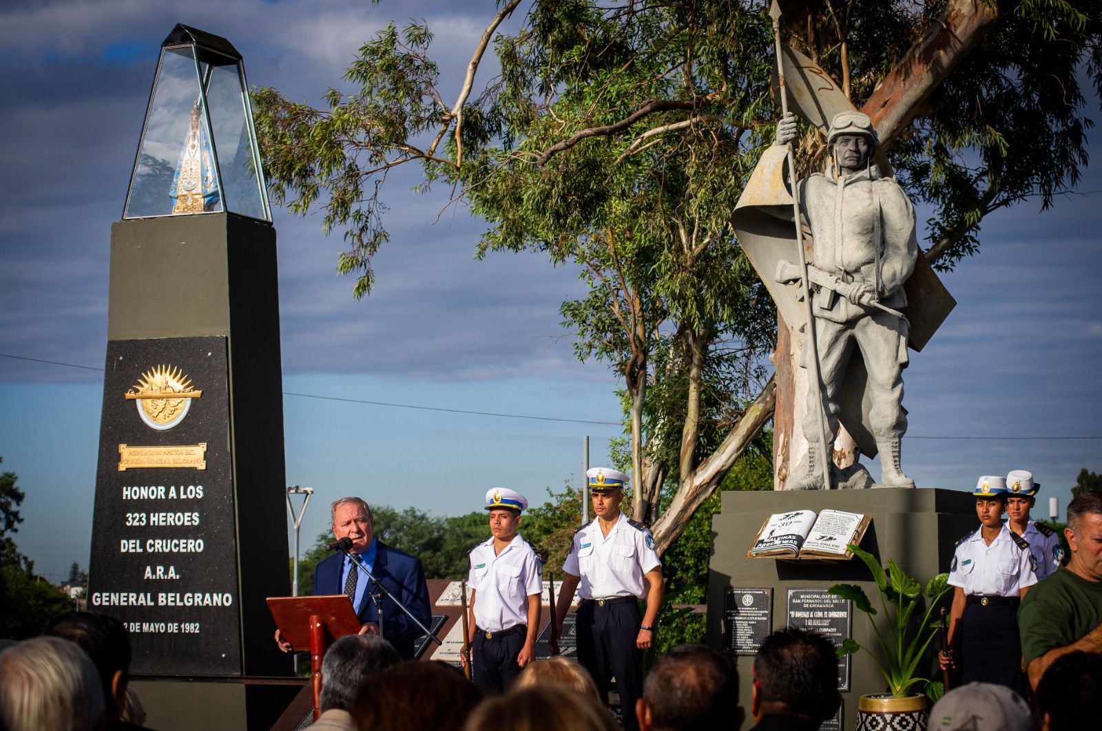 se-realizo-el-acto-oficial-por-la-guerra-de-malvinas