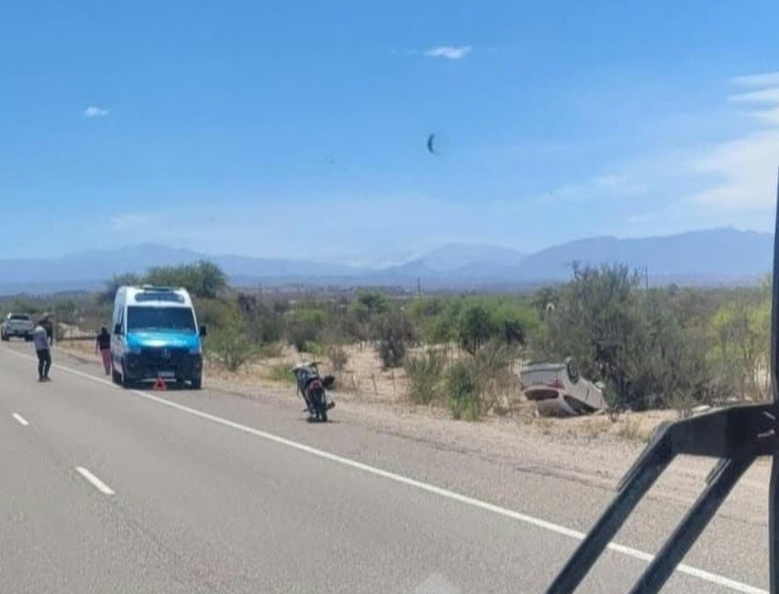 dos-personas-murieron-tras-volcar-un-automovil-en-la-ruta-nacional-40-en-belen