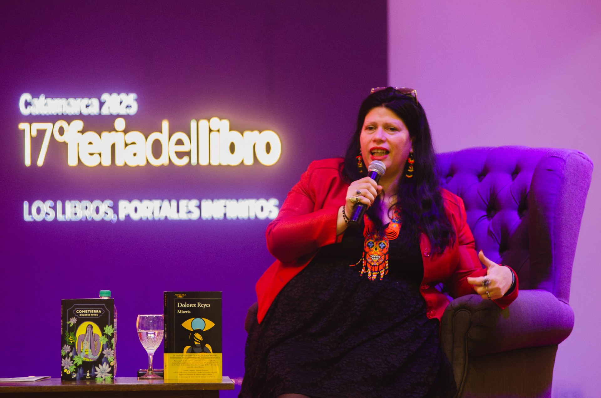 dolores-reyes-la-literatura-que-no-es-valiente-no-es-literatura