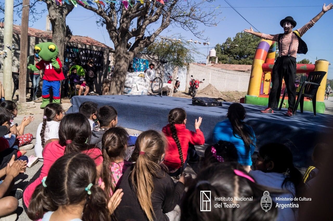 teatrines-recorrera-ocho-departamentos-de-la-provincia