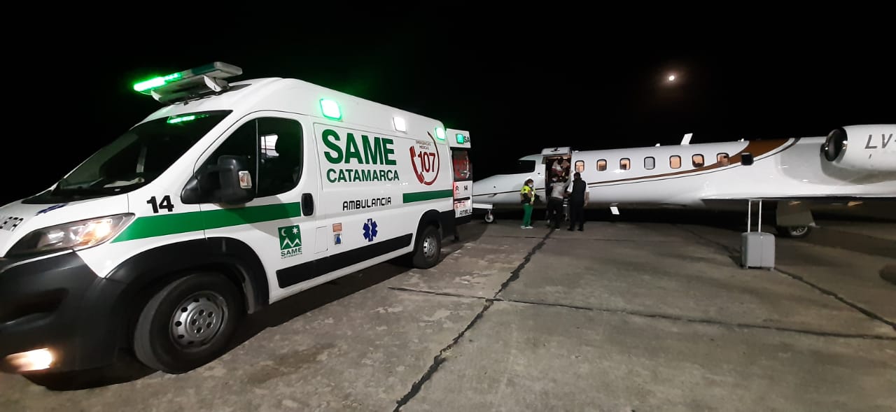 un-nino-de-5-anos-fue-trasladado-en-un-vuelo-aereo-sanitario